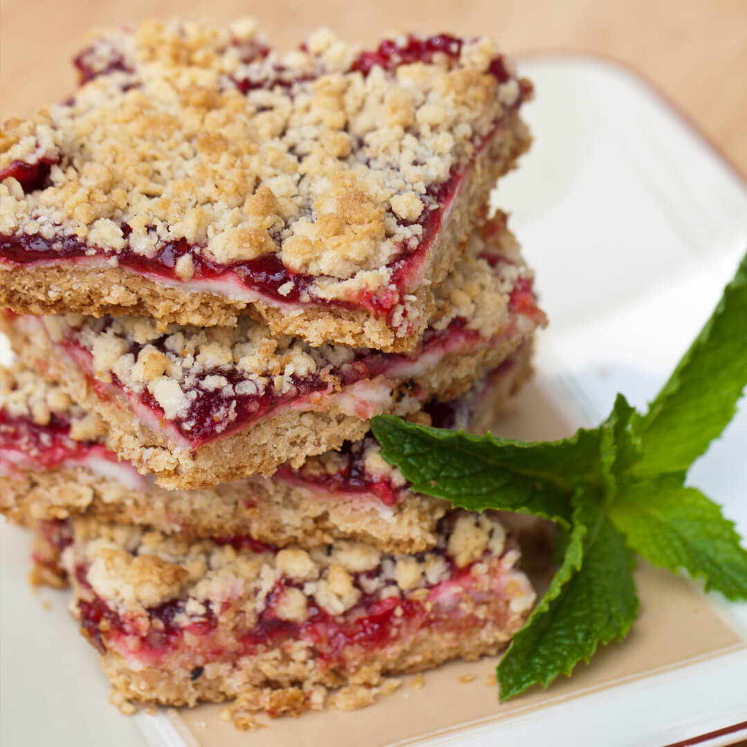 Raspberry Shortbread Bars - Bonne Maman