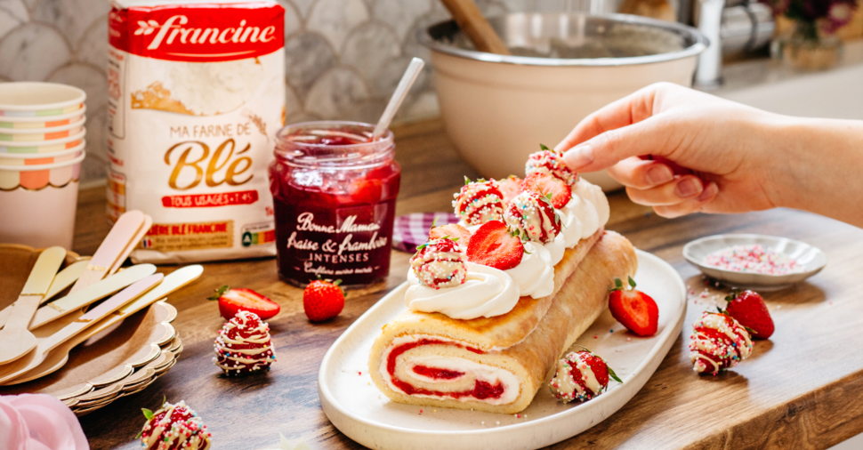 Roulé à la Confiture de fraise et framboise Bonne Maman x Francine